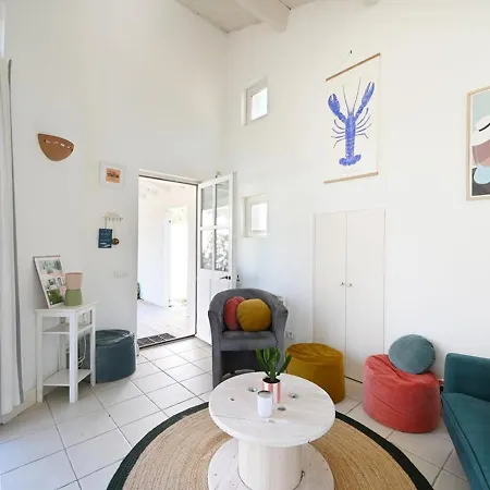 Maison Familiale Calme Avec Jardin Et Terrasse Plein Sud - - Fr-1-434-103 *