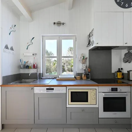 Tatil Evi Maison Familiale Calme Avec Jardin Et Terrasse Plein Sud - - Fr-1-434-103 Les Portes-en-Re