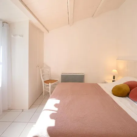 Vakantiehuis Maison Familiale Calme Avec Jardin Et Terrasse Plein Sud - - Fr-1-434-103