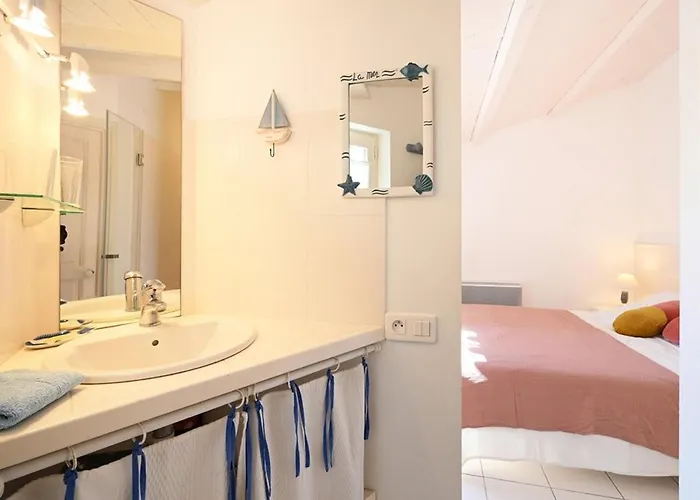 Vakantiehuis Maison Familiale Calme Avec Jardin Et Terrasse Plein Sud - - Fr-1-434-103